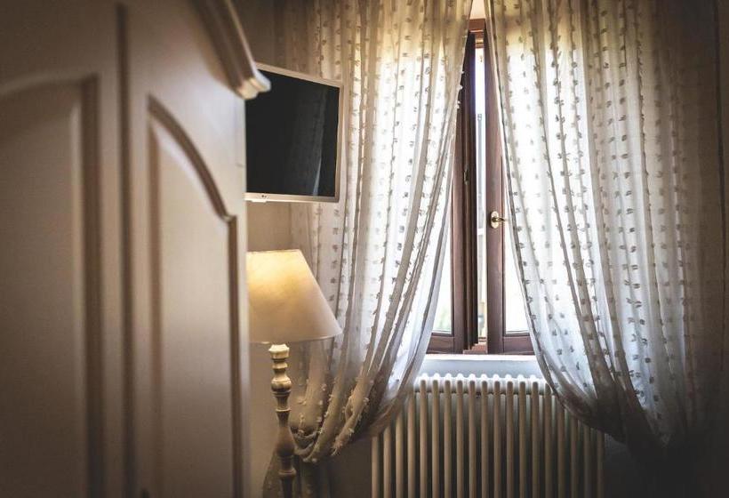 Bed and Breakfast Gatto Rosso