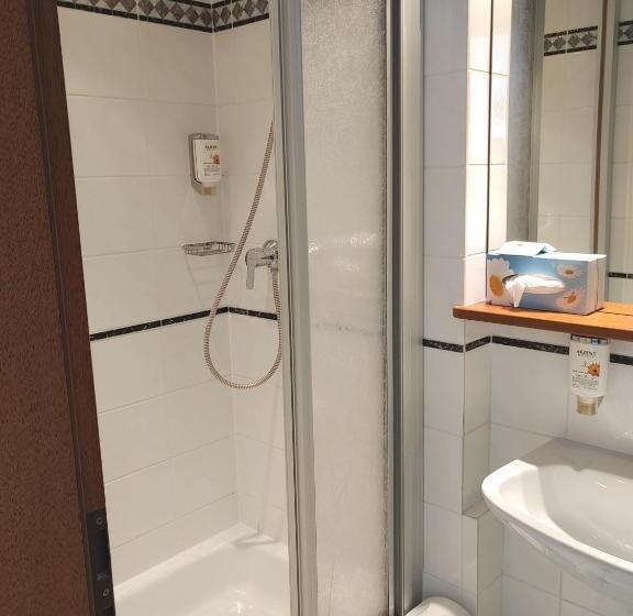 Отель Berg´s Backpacker