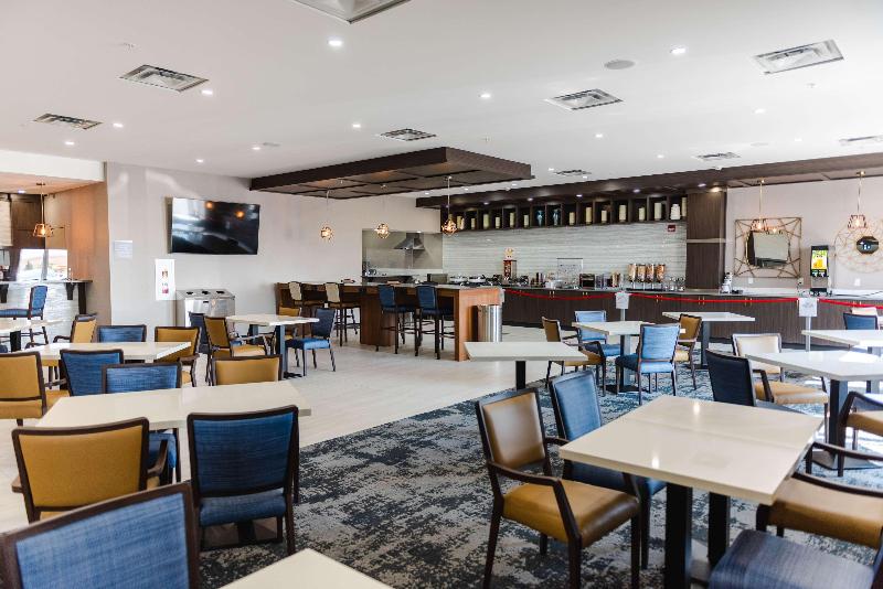 בית מלון כפרי Best Western Premier Executive Residency Medicine Hat