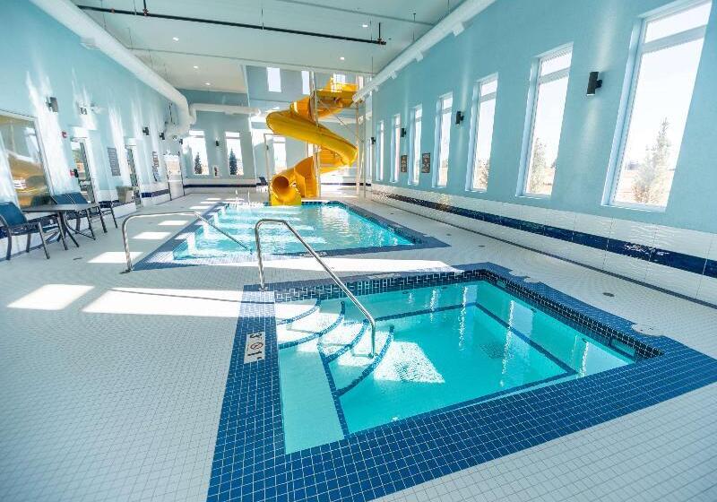 בית מלון כפרי Best Western Premier Executive Residency Medicine Hat