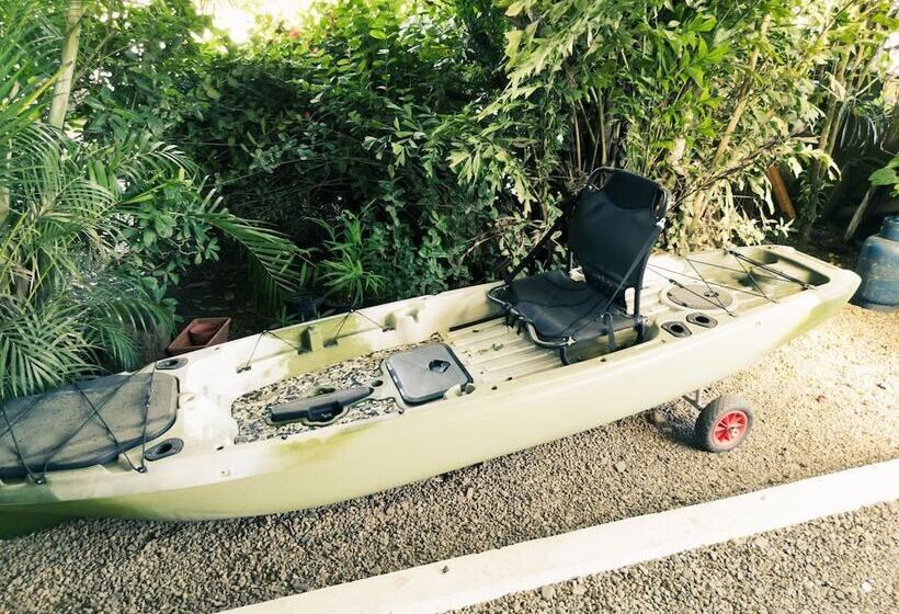هتل Cabinas Agua Luna Frente Al Mar