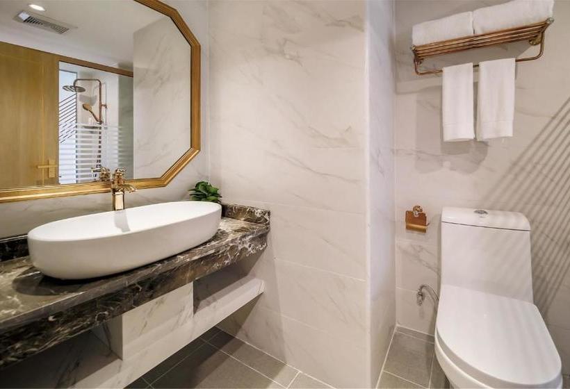 Cheermay Hotels · Heyuan Jianji University Town Wanda Plaza Branch