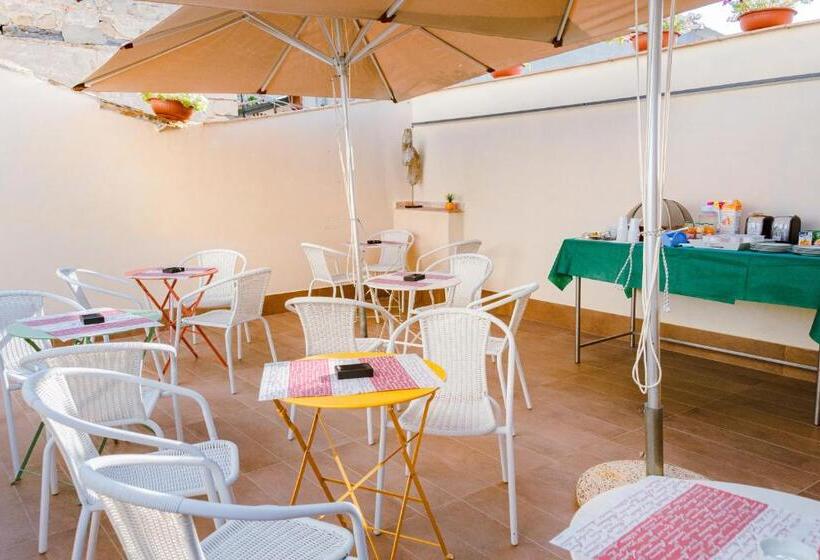 בית מלון כפרי Ci Thorno