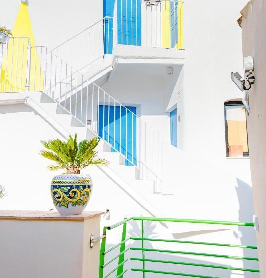 בית מלון כפרי Ci Thorno