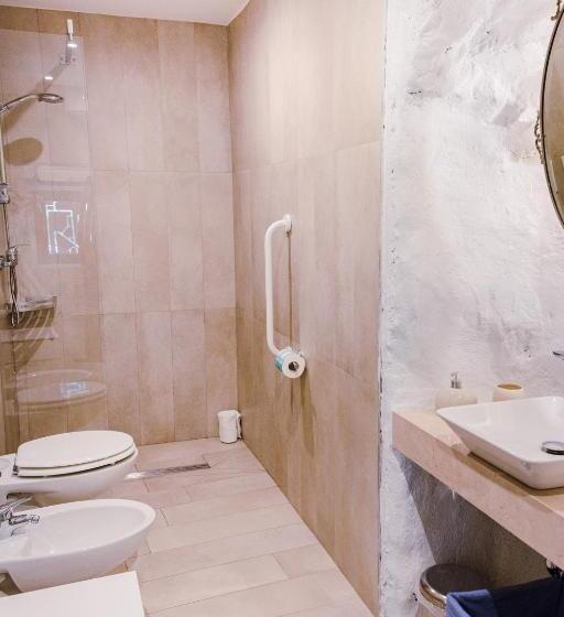 בית מלון כפרי Ci Thorno