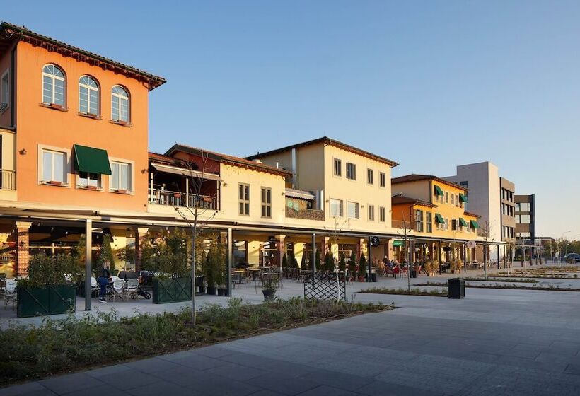 هتل Four Points By Sheraton Prishtina City