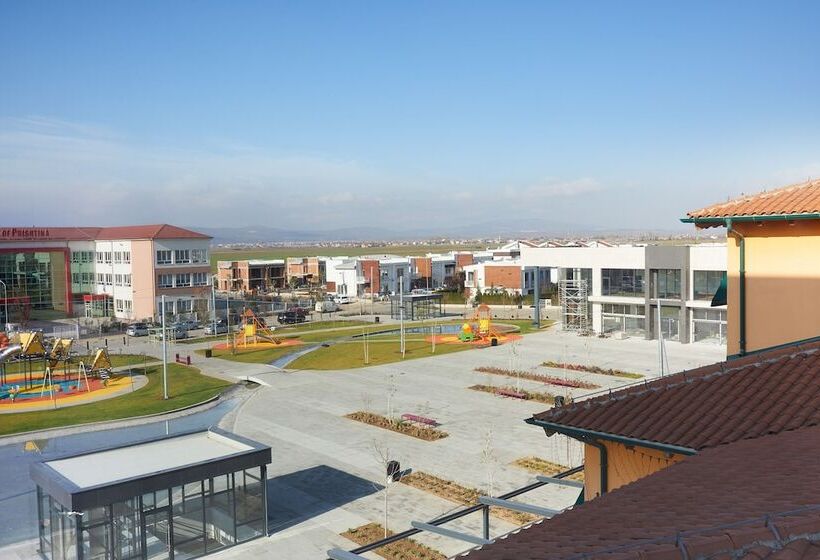 هتل Four Points By Sheraton Prishtina City