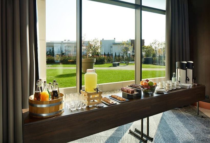 Hotel Four Points By Sheraton Prishtina City