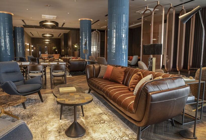 هتل Four Points By Sheraton Prishtina City