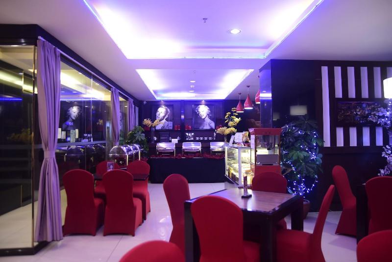 هتل Northpointe Residences