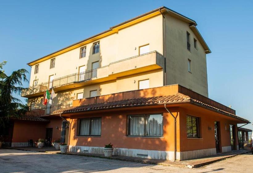 فندق Ostello Settecolli Sport