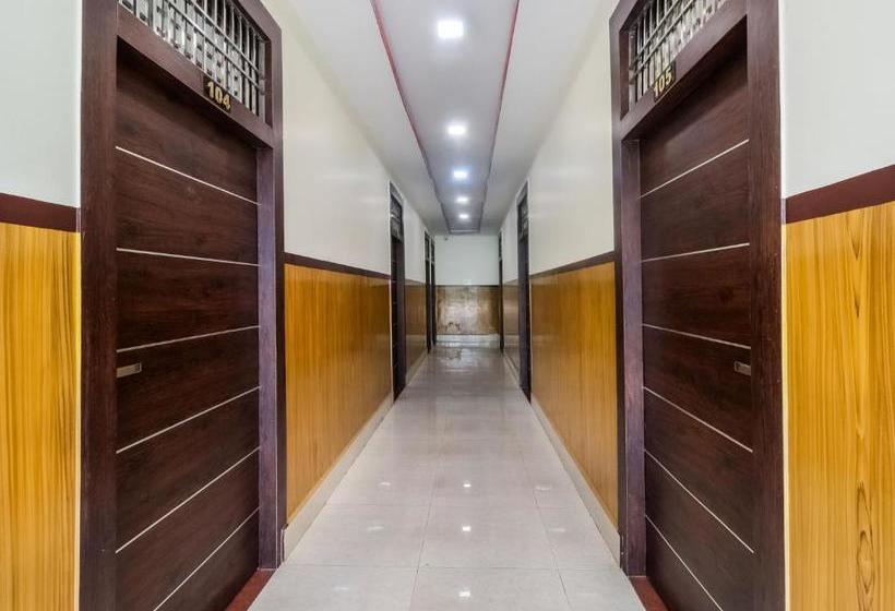 בית מלון כפרי Oyo 74244 Bip Inn Comforts By Cian Suites