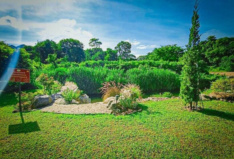 فندق Resort Huangchui Baan Phu Khao
