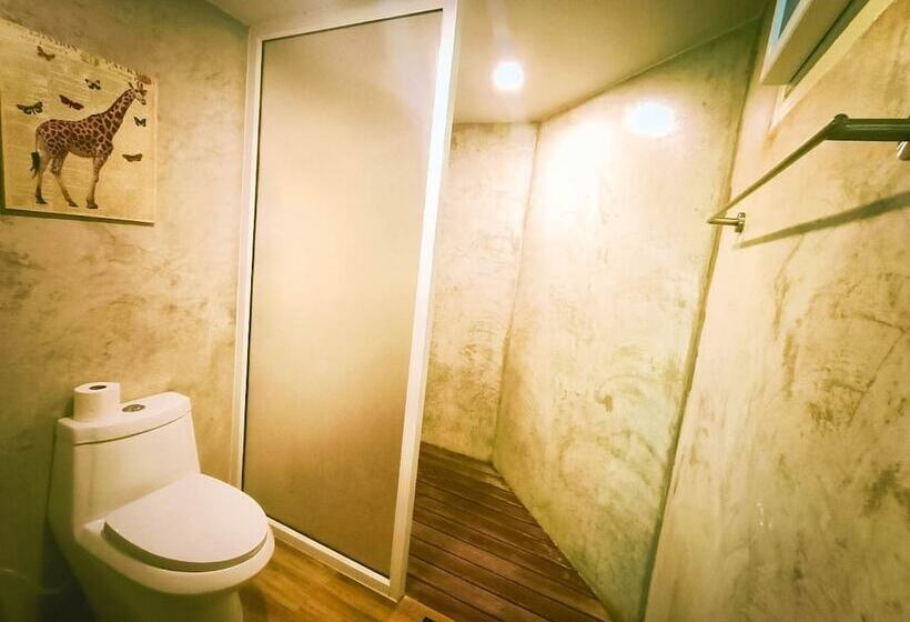 فندق Resort Huangchui Baan Phu Khao