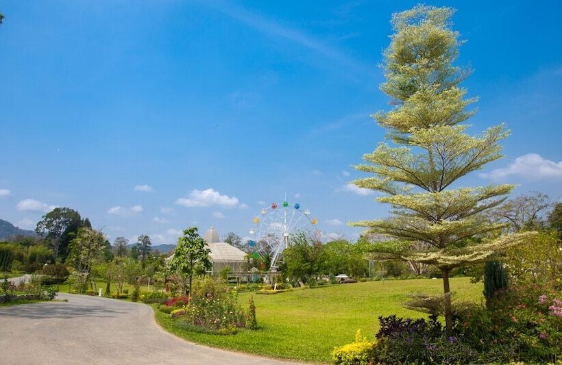 فندق Resort Huangchui Baan Phu Khao