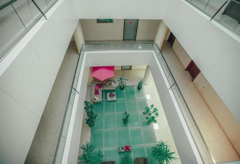 ホテル Rzgari Taza Salim Street