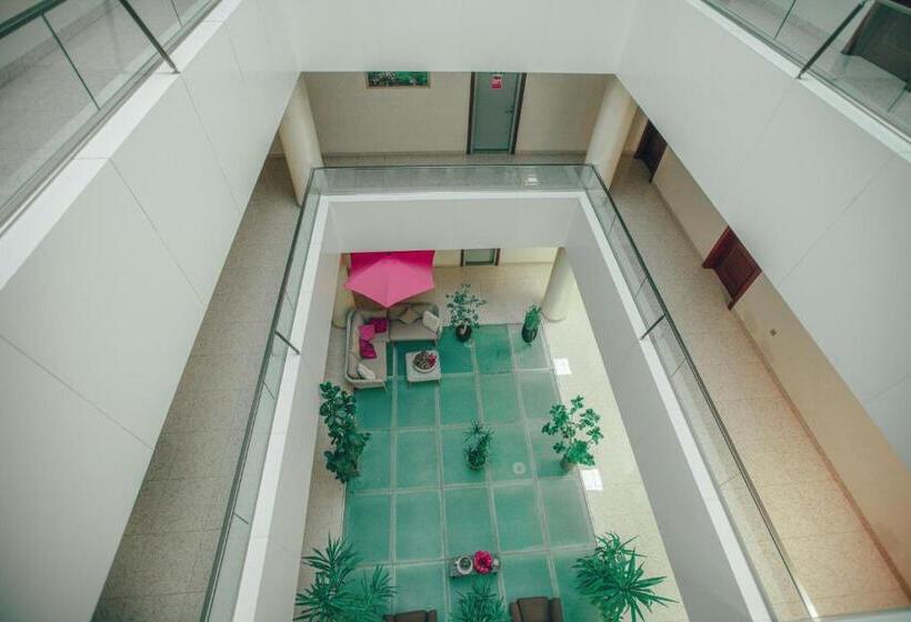 ホテル Rzgari Taza Salim Street