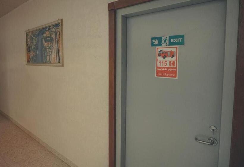 ホテル Rzgari Taza Salim Street