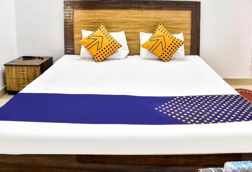 فندق Spot On City Tower Inn