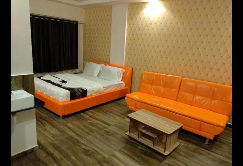 בית מלון כפרי Strawberry Hills Saputara