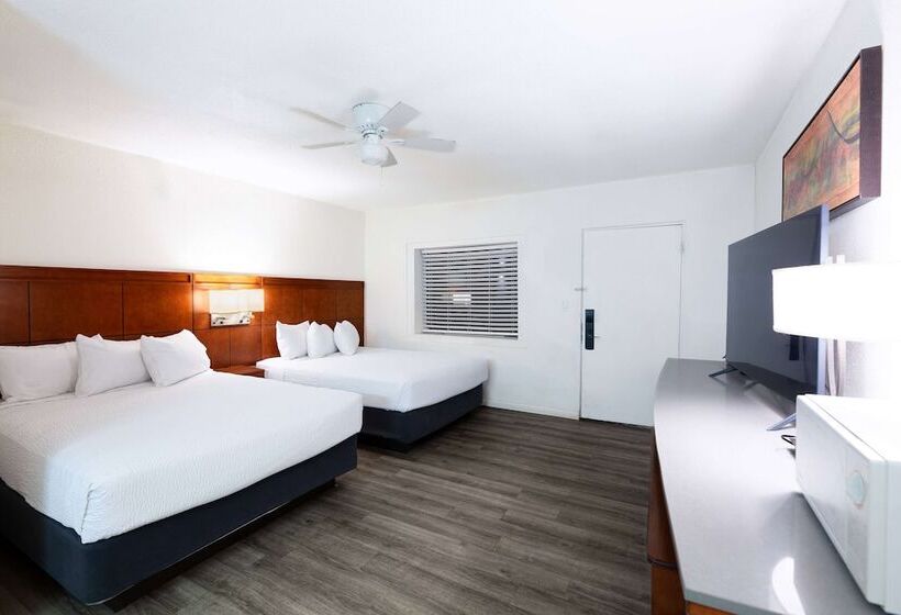 酒店 Travelodge By Wyndham Parker