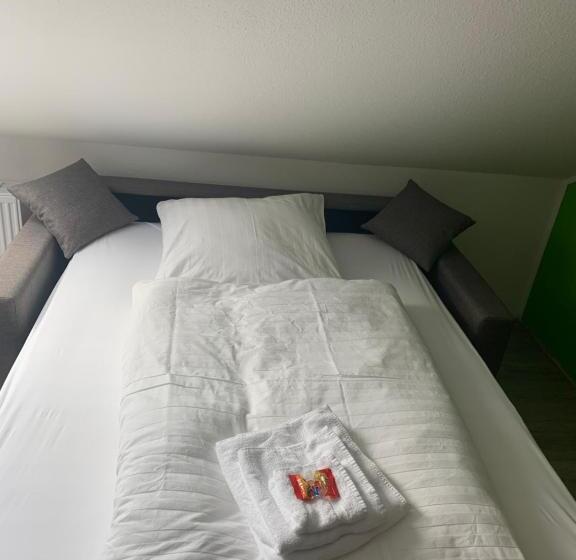 호텔 Unter Den Linden