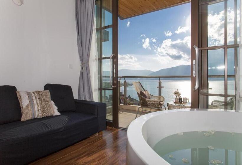 پانسیون Aishe Honeymoon Sea View Guesthouse