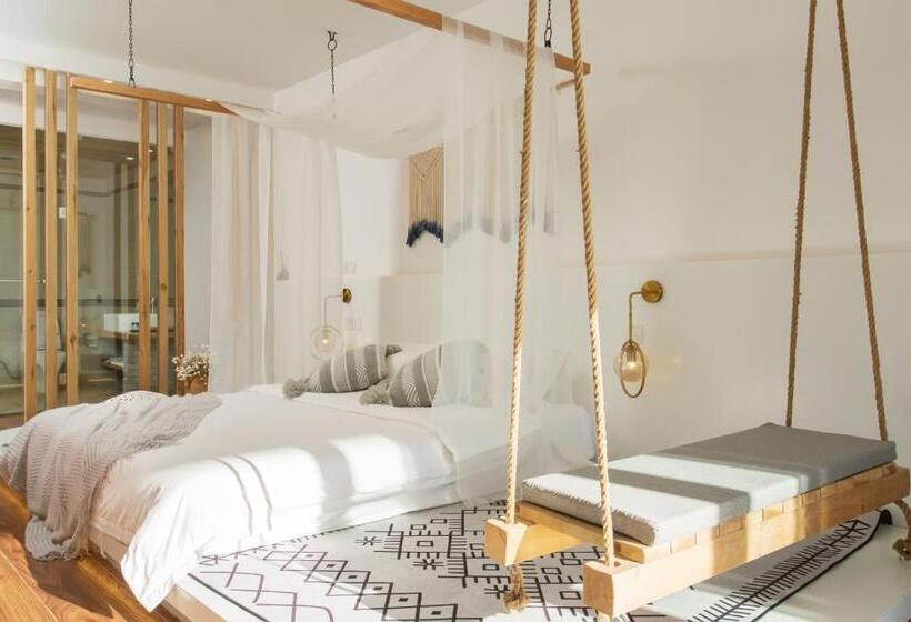 پانسیون Aishe Honeymoon Sea View Guesthouse