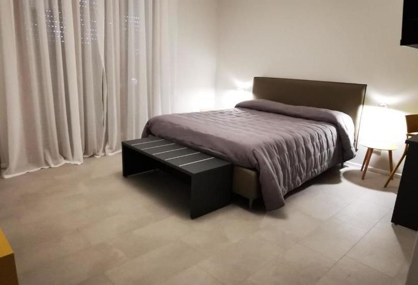 ペンション Casa Dora