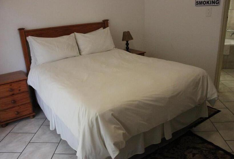 بنسيون El Palmar Guesthouse