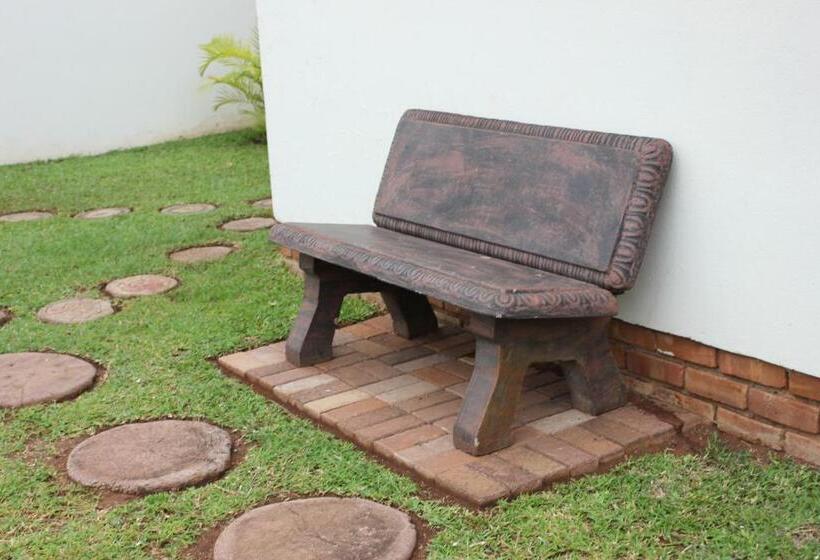 بنسيون El Palmar Guesthouse