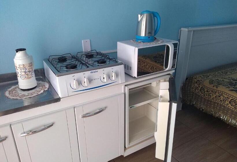 ペンション Quarto Com Cozinha E Churasqueira Individual