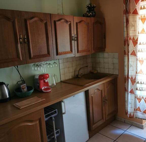 بنسيون Halte Au Chateau