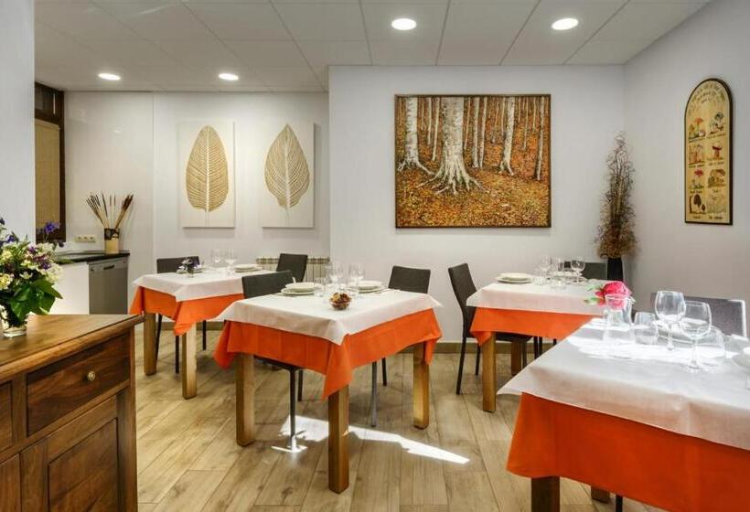 بنسيون Hostal Bosque De Gamueta