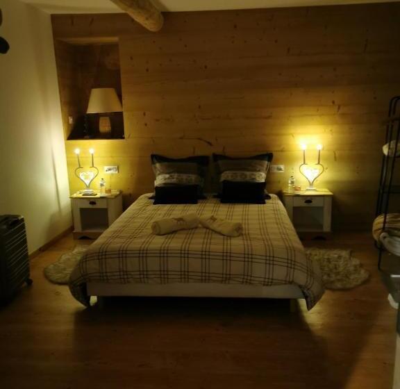 פנסיון La Petite Chapelle