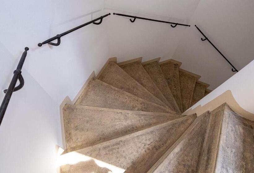 פנסיון Penzion Elux