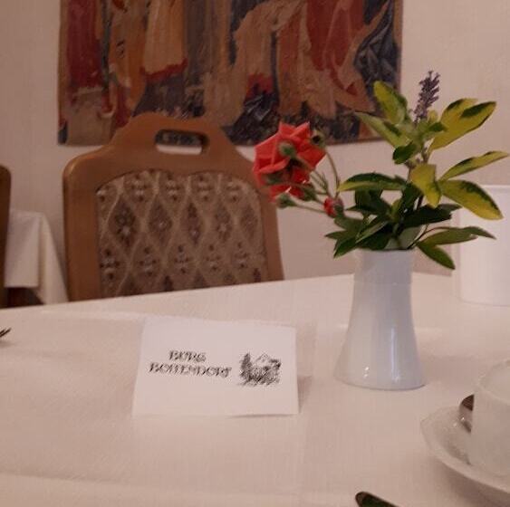 Prisma Hotel Burg Bollendorf