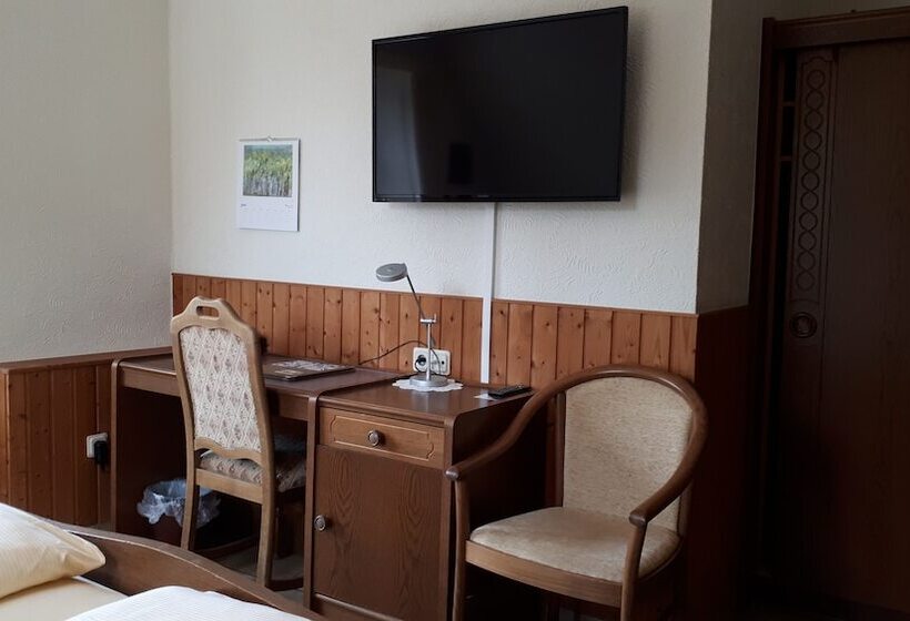 Prisma Hotel Burg Bollendorf