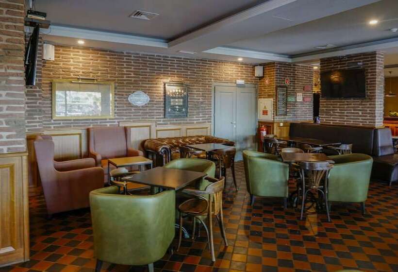 Alfagar Alto Da Colina