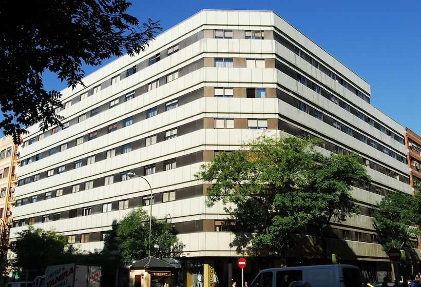 Apartamentos Goya 75