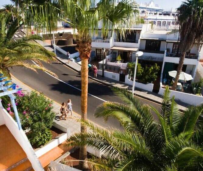Apartamentos Parque Tropical En Lanzarote
