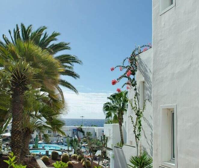Apartamentos Parque Tropical En Lanzarote