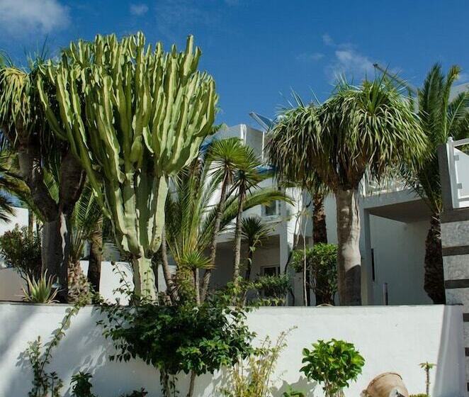 Apartamentos Parque Tropical En Lanzarote