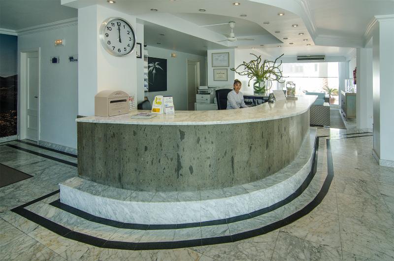 Apartamentos Parque Tropical En Lanzarote