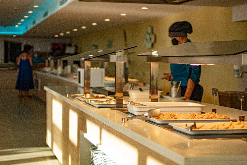 Apartamentos Playa Moreia