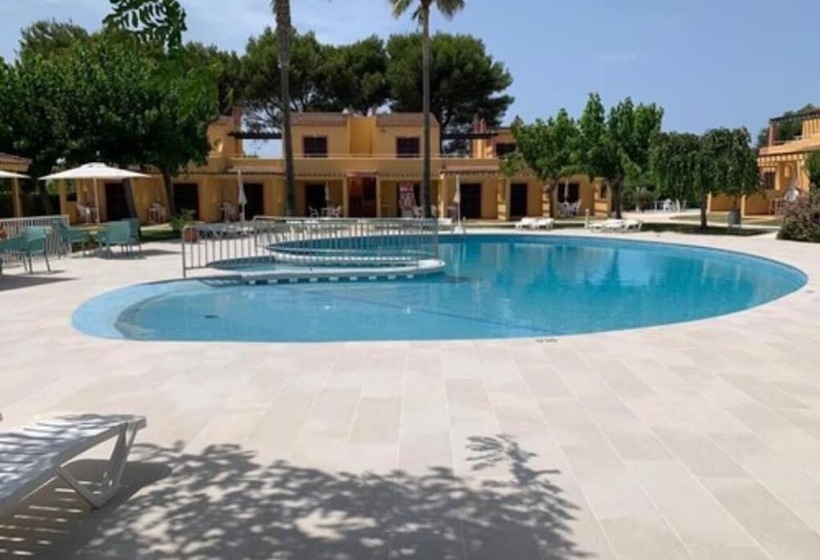 Apartamentos Ses Anneres