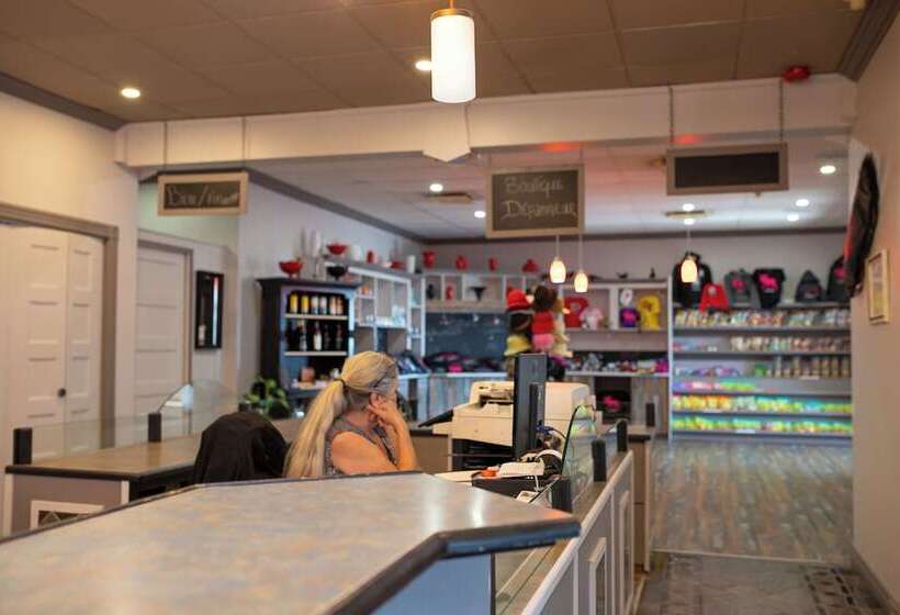 Complexe Hotelier Escoumins