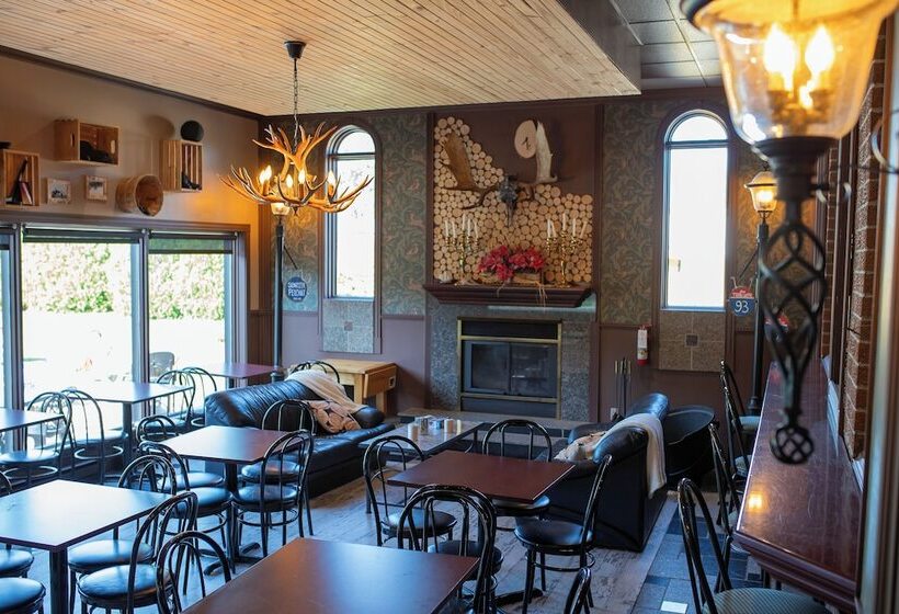 Complexe Hotelier Escoumins