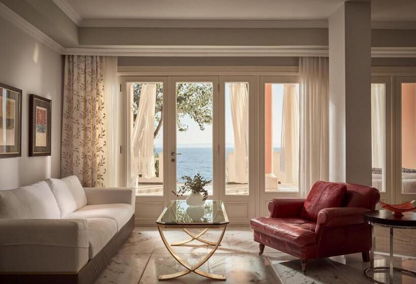 منتجع The Danai