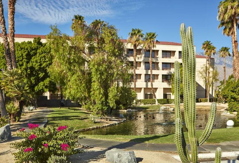 Doubletree By Hilton Hotel Golf Resort Palm Springs